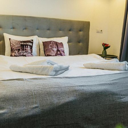 Hacienda Coltea - Cozy Old Town Apartaments Bucureşti Ngoại thất bức ảnh