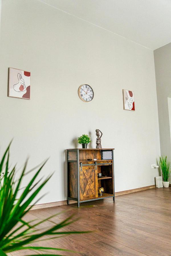 Hacienda Coltea - Cozy Old Town Apartaments Bucureşti Ngoại thất bức ảnh