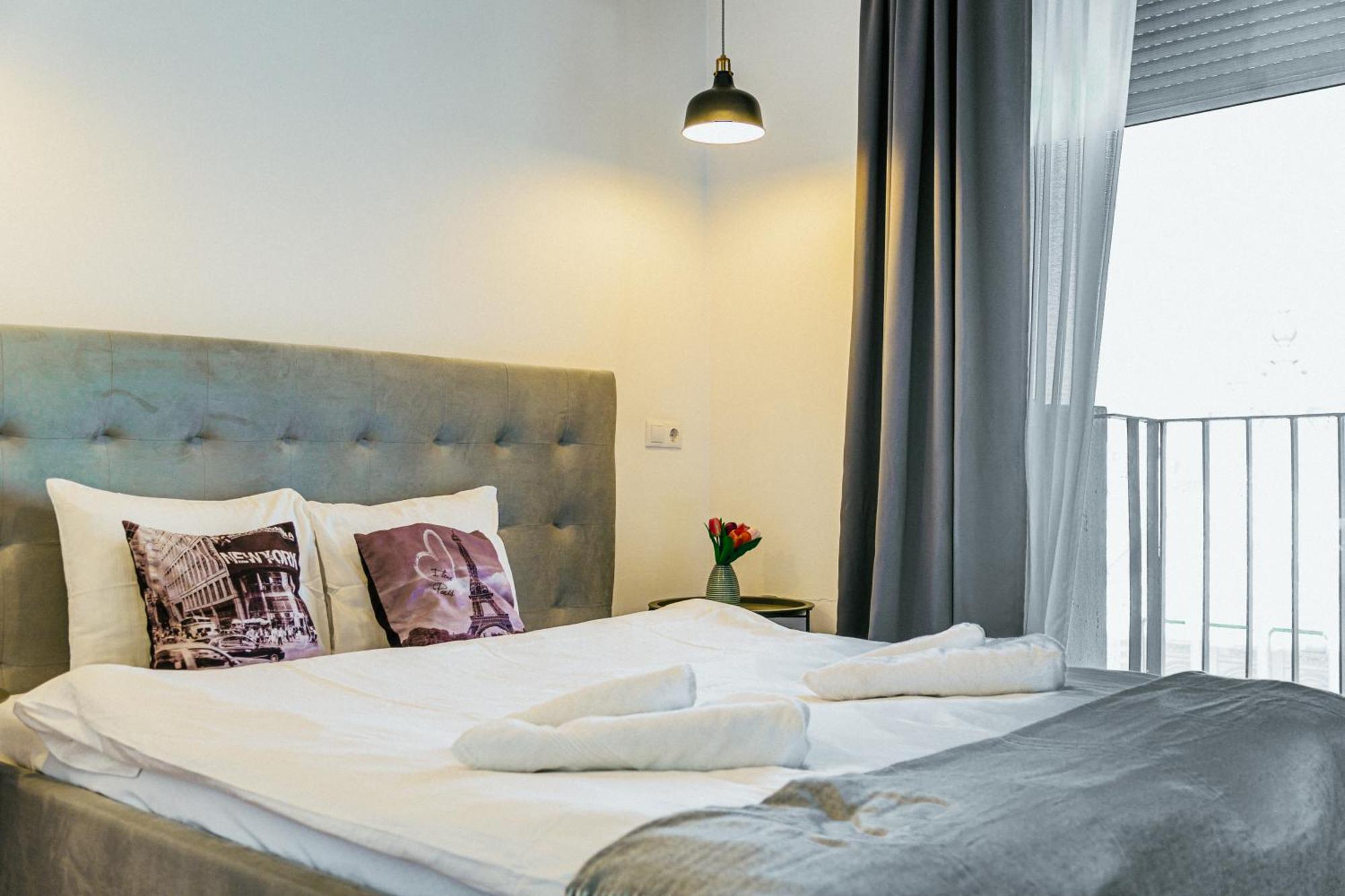 Hacienda Coltea - Cozy Old Town Apartaments Bucureşti Ngoại thất bức ảnh