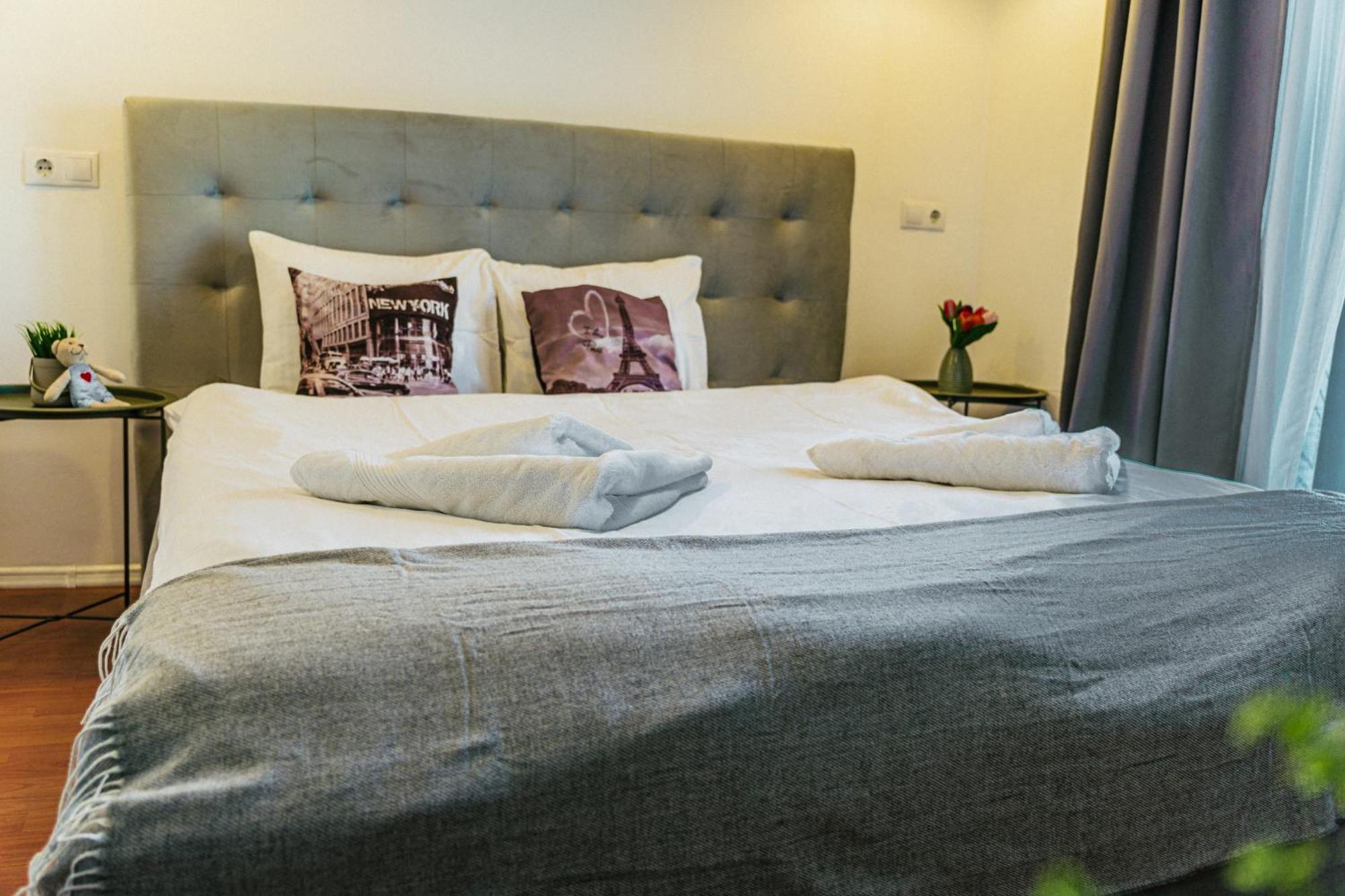 Hacienda Coltea - Cozy Old Town Apartaments Bucureşti Ngoại thất bức ảnh