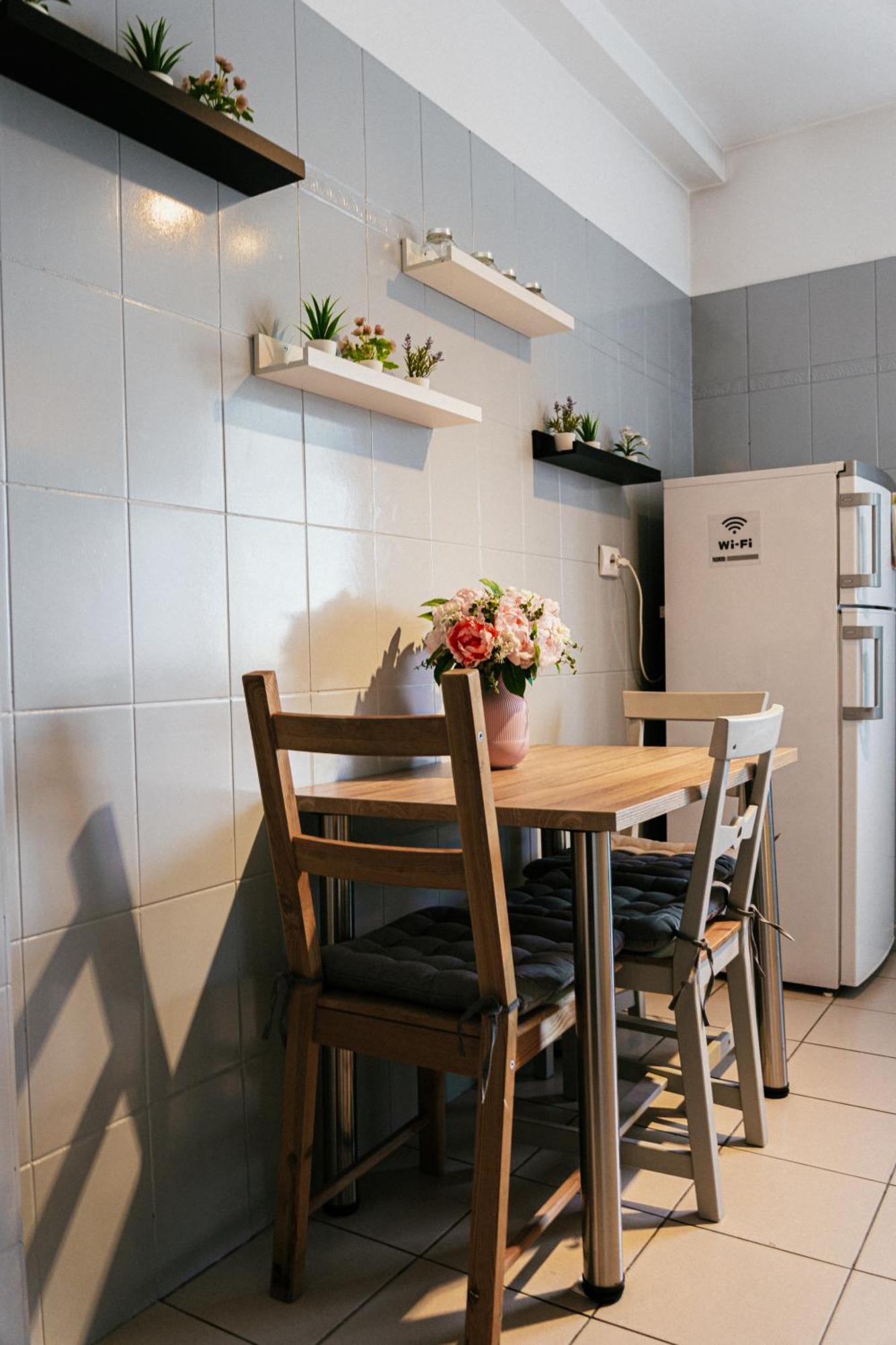 Hacienda Coltea - Cozy Old Town Apartaments Bucureşti Ngoại thất bức ảnh