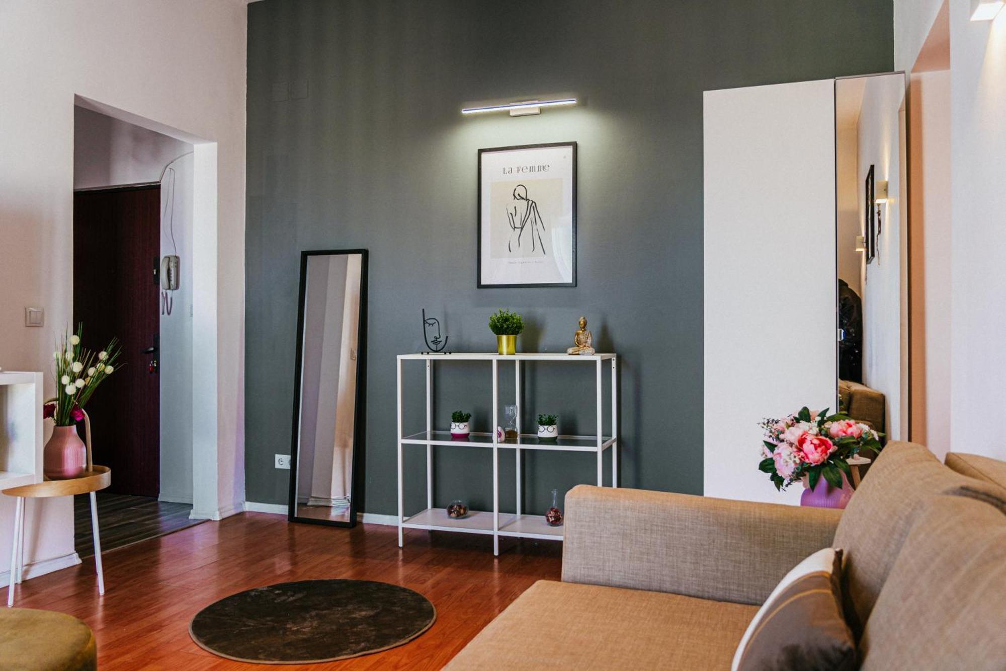 Hacienda Coltea - Cozy Old Town Apartaments Bucureşti Ngoại thất bức ảnh