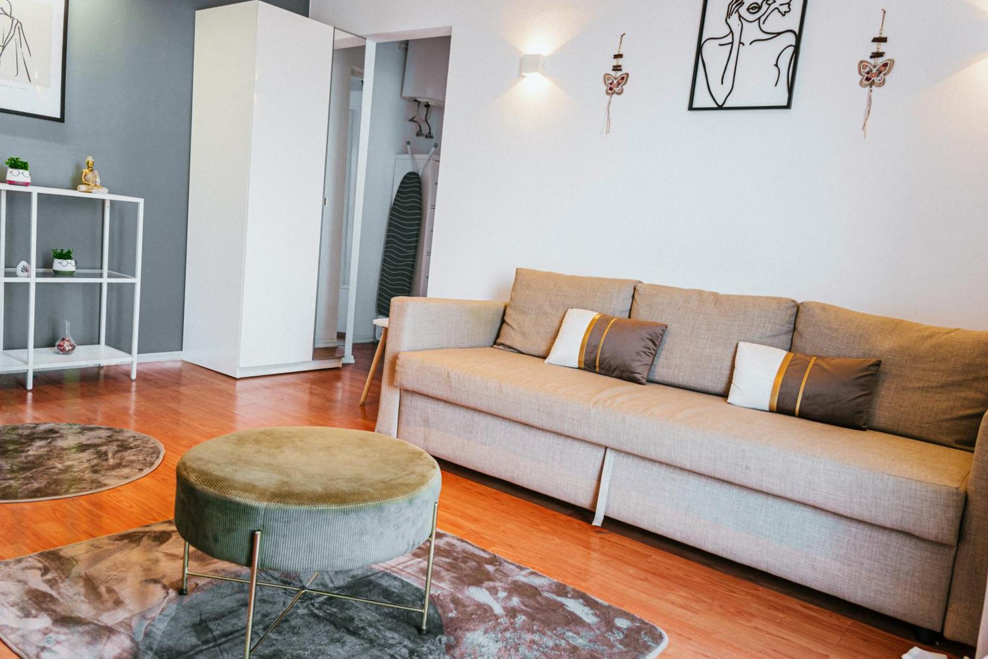 Hacienda Coltea - Cozy Old Town Apartaments Bucureşti Ngoại thất bức ảnh