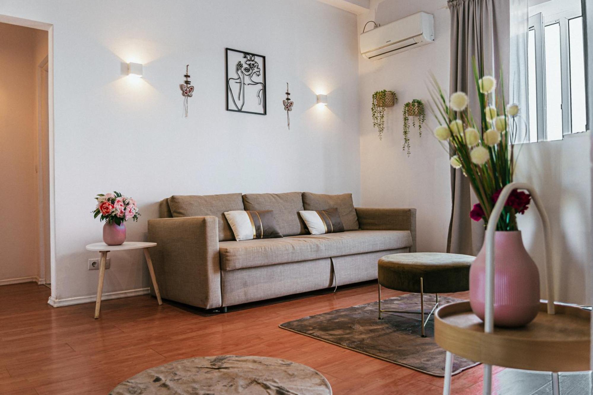 Hacienda Coltea - Cozy Old Town Apartaments Bucureşti Ngoại thất bức ảnh
